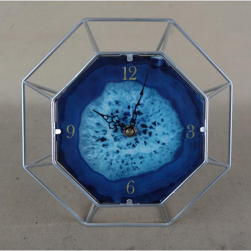 Metal diamond shape tabletop clock